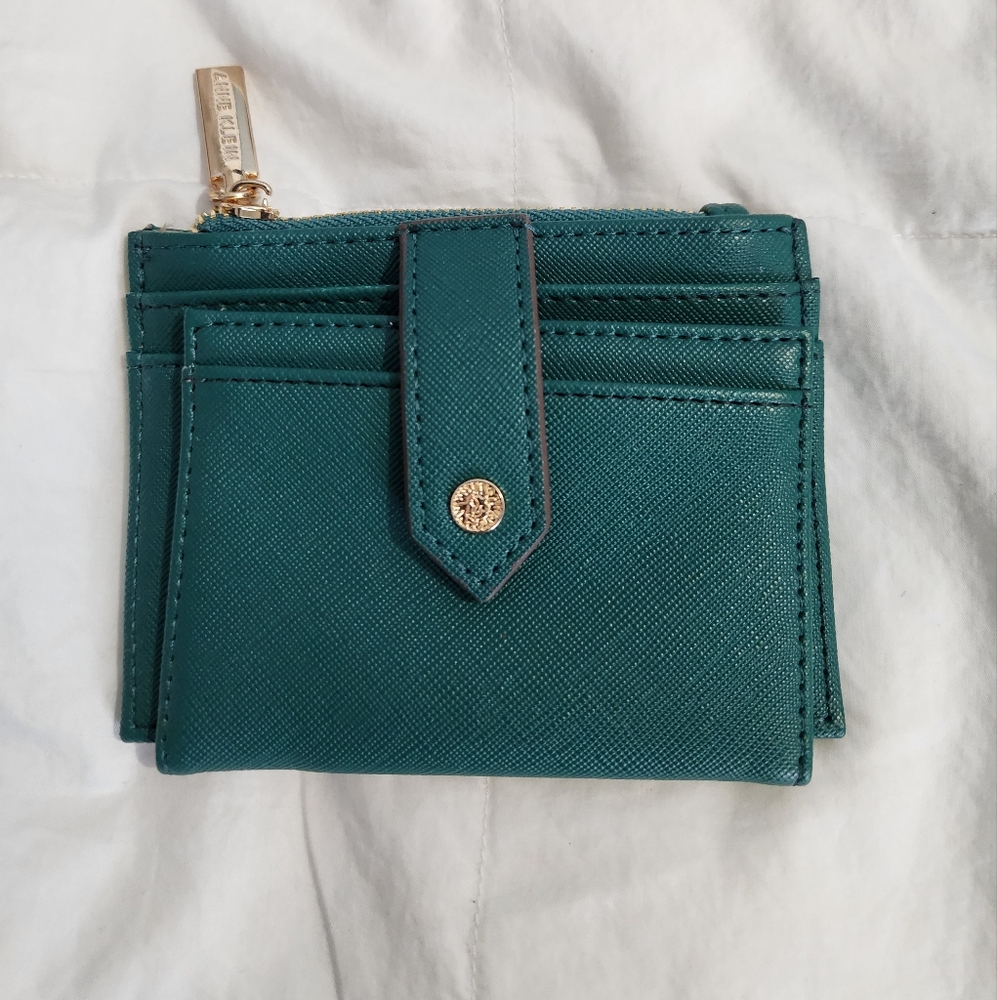Ann Klein Green Wallet